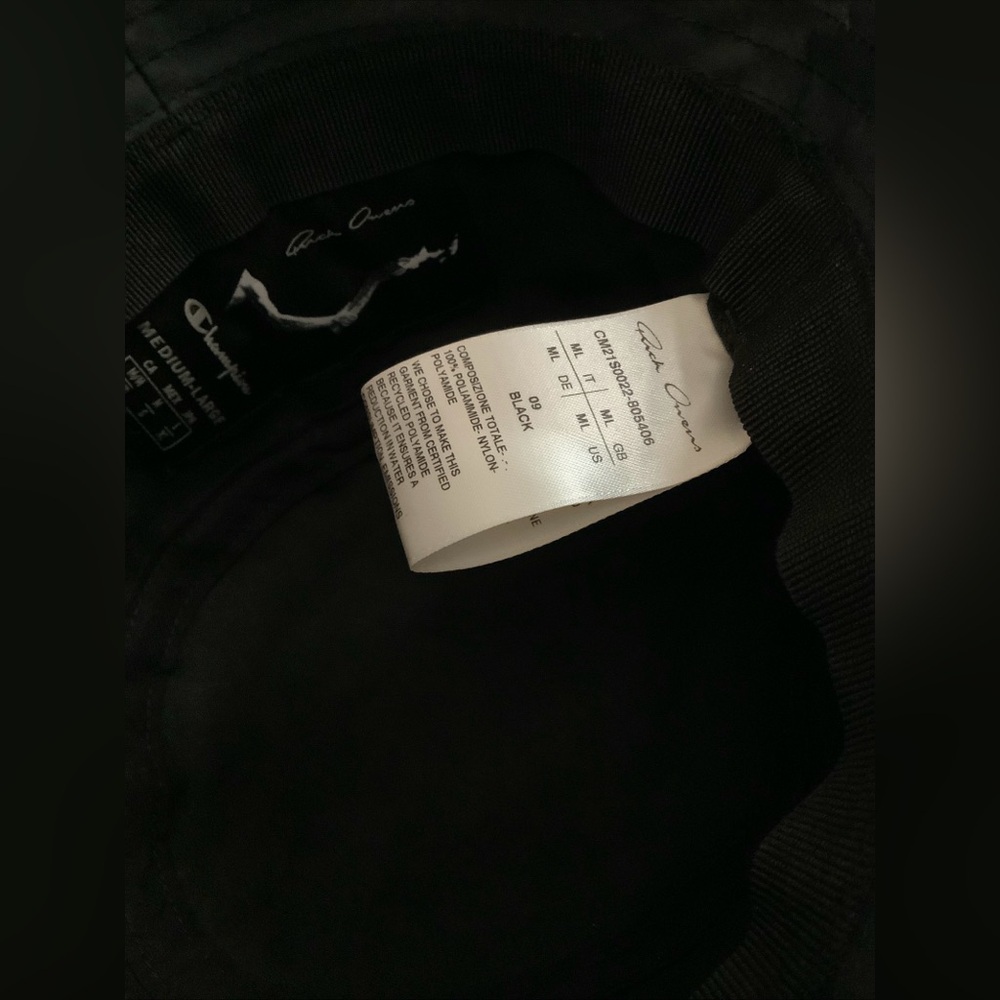 Rick Owens X Champion GILLIGAN HAT IN BLACK NYLON Size M/L CM21S0022-805…​​​​ - Picture 10 of 16